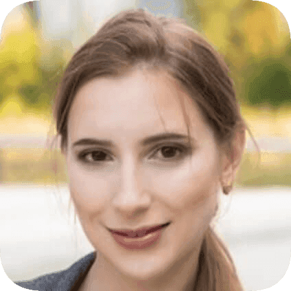 Полина